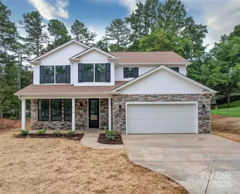 414 School Cir, Harrisburg, NC 28075