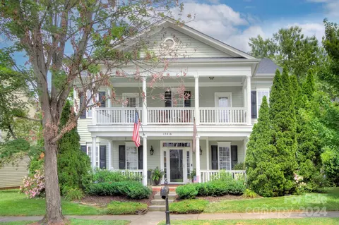 15416 Barnsbury Dr, Huntersville, NC 28078