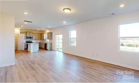 Living - 1813 Augustine St, Monroe, NC 28112 photo 1 of 2