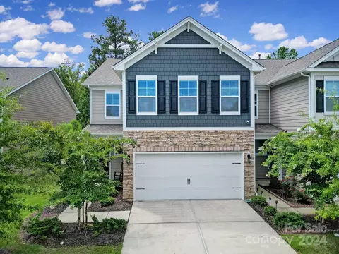 2446 Palmdale Walk Dr, Fort Mill, SC 29708 photo 2