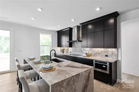 5225 Glenwalk 0061 Dr #0061, Charlotte, NC 28269