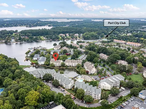 View/Area - 18730 Nautical 302 Dr #302, Cornelius, NC 28031 photo 6 of 7
