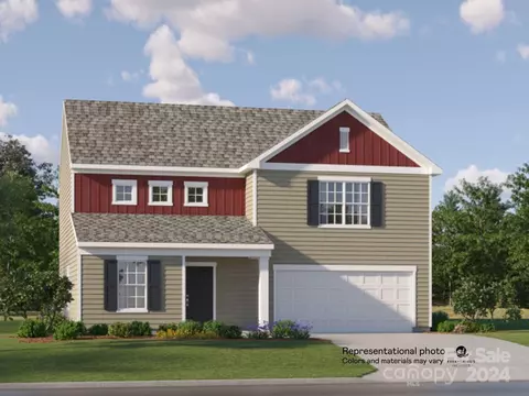 830 Wood Village 86 Dr #86, Edgemoor, SC 29712