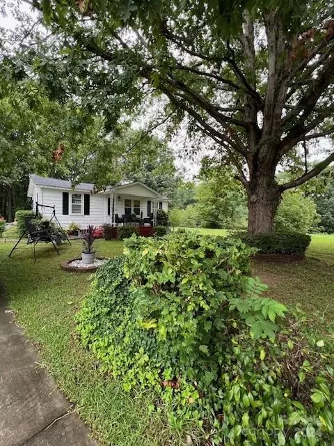 392 W Shiloh Unity Rd, Lancaster, SC 29720