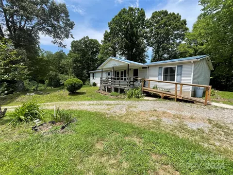 2664 Pisgah Church Rd, Lenoir, NC 28645