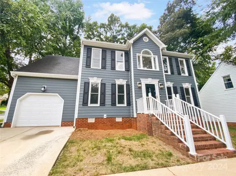 4742 Beech Crest Pl, Charlotte, NC 28269