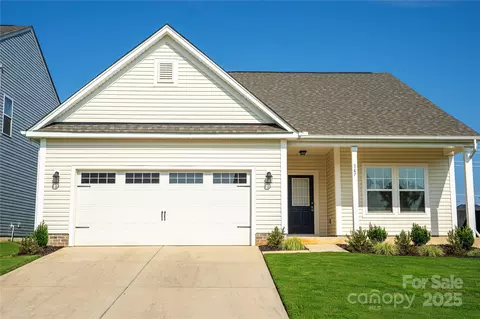 147 Fesperman Cir, Troutman, NC 28166