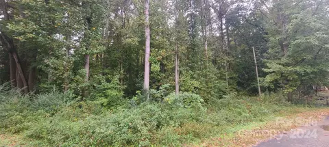 Wildwood Lane, Troy, NC 27371