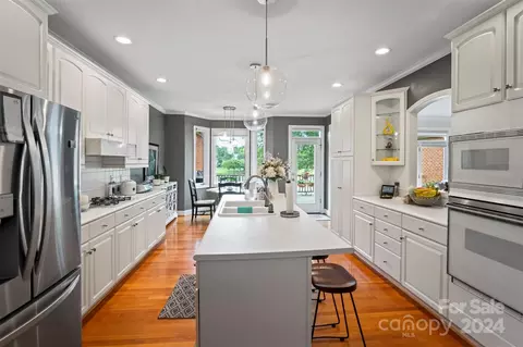 Kitchen - 3767 Saddle Brook Dr, Trinity, NC 27370 photo 2 of 6