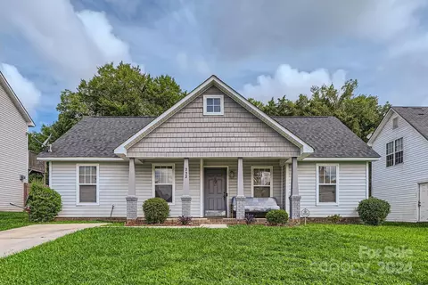 222 Carrie Ct, Concord, NC 28027