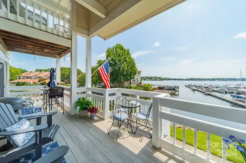 18015 Kings Point B Dr #B, Cornelius, NC 28031