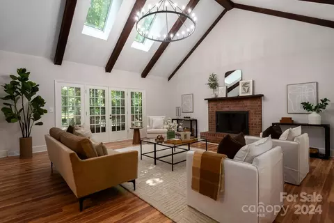 7624 Timber Ridge Dr, Mint Hill, NC 28227