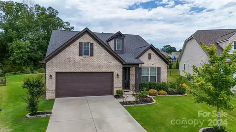 452 Fir Tree Ct, Concord, NC 28027
