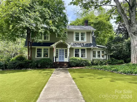 928 Bromley Rd, Charlotte, NC 28207