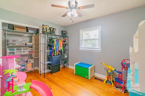 76 Riverside Dr, Cramerton, NC 28032 photo 32