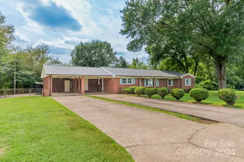76 Riverside Dr, Cramerton, NC 28032 photo 3