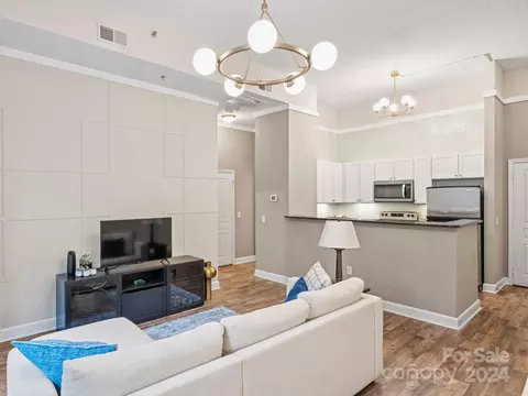 1315 E 223 Blvd #223, Charlotte, NC 28203