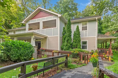 23 Catawba D St #D, Asheville, NC 28801