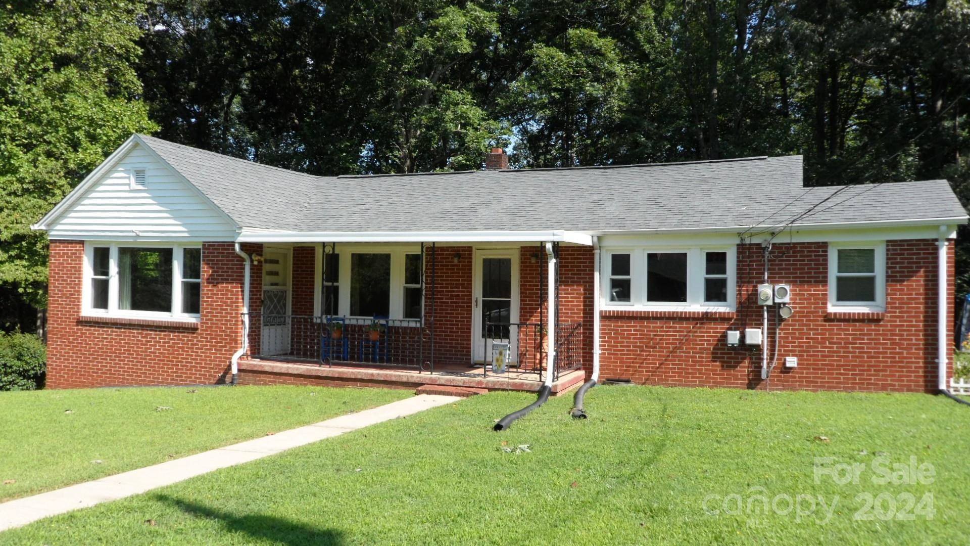 704 Wilson Sw Ave SW