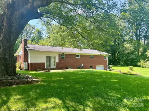 320 Walker Rd, Morganton, NC 28655 photo 12