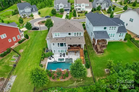 1045 Lazy Day Ct, Fort Mill, SC 29708 photo 4