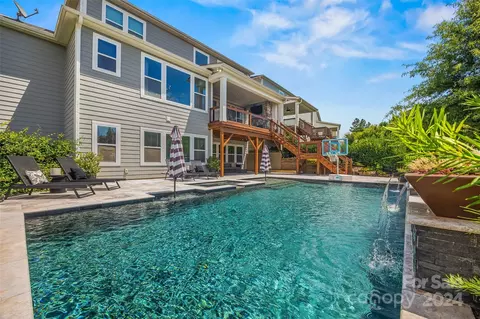 1045 Lazy Day Ct, Fort Mill, SC 29708 photo 3