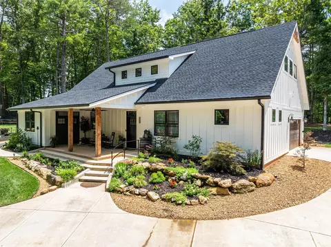 1584 Timberlake Ln, Lincolnton, NC 28092