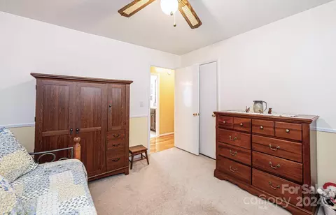 2416 33rd Ne Ave NE, Hickory, NC 28601 photo 34