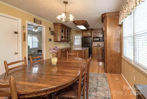 2416 33rd Ne Ave NE, Hickory, NC 28601 photo 26