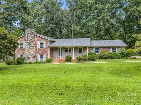 772 Fernwood Rd, Lincolnton, NC 28092