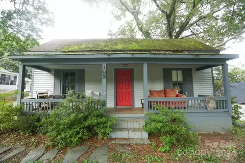 102 Swink St, Concord, NC 28027