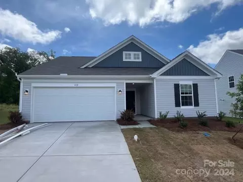 610 Mile Creek Rd, Edgemoor, SC 29712