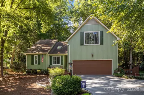 10 Tanglewood Rd, Clover, SC 29710
