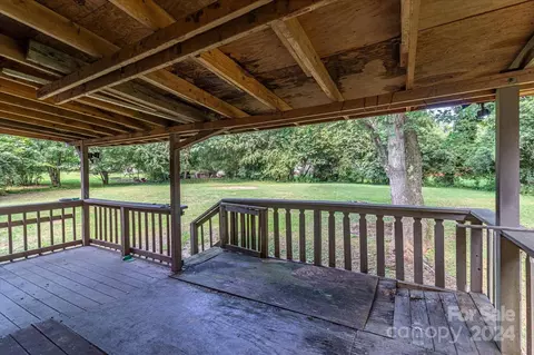 146 N Sutton Rd, Fort Mill, SC 29708 photo 3