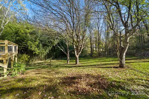 Exterior - 71 Cedar St, Canton, NC 28716 photo 10 of 11