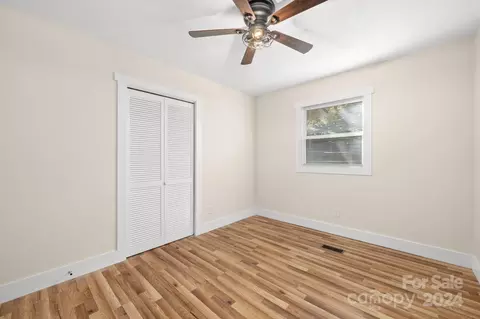 Bedroom - 71 Cedar St, Canton, NC 28716 photo 5 of 6