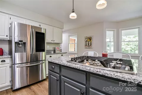1 Wallington Ct, Flat Rock, NC 28731 photo 9