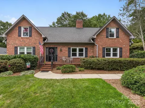 510 Medearis Dr, Charlotte, NC 28211