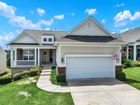 1039 Orchid Ln, Fort Mill, SC 29707