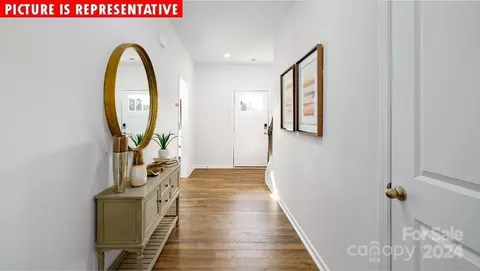 Entry Way - 1650 Secrest Commons Dr, Monroe, NC 28112 photo 2 of 4