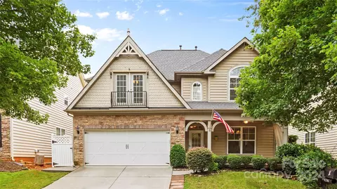 8336 Willow Branch Dr, Waxhaw, NC 28173