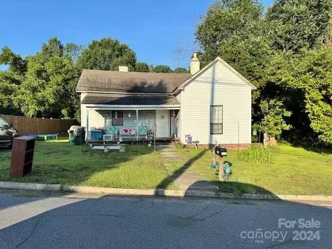 111 8th St, Spencer, NC 28159