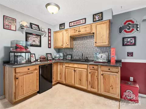 584 Oak Ridge Dr, Clyde, NC 28721 photo 27