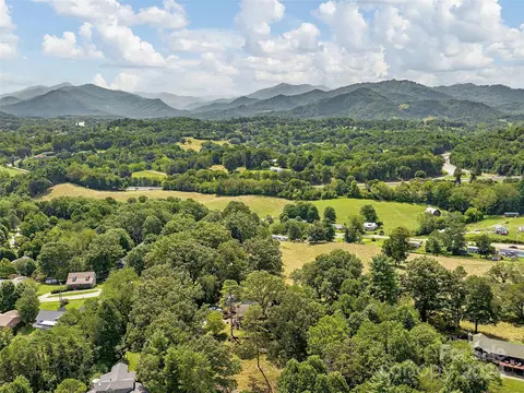 584 Oak Ridge Dr, Clyde, NC 28721 photo 37