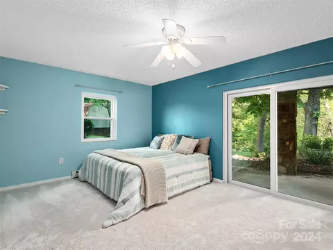 584 Oak Ridge Dr, Clyde, NC 28721 photo 31