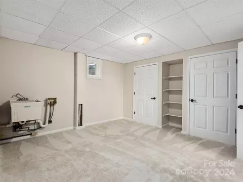 584 Oak Ridge Dr, Clyde, NC 28721 photo 34
