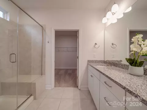 Bath - 771 Altamonte Dr, Clover, SC 29710 photo 2 of 4