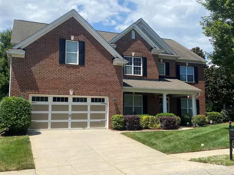 11604 Ashbourne Hall Rd, Charlotte, NC 28277