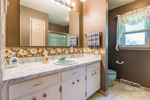 Bath - 3913 Lawyers Rd, Monroe, NC 28110 photo 1 of 4