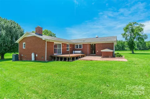 Exterior - 3913 Lawyers Rd, Monroe, NC 28110 photo 5 of 5